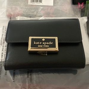Kate spade Reegan Medium Flap Wallet